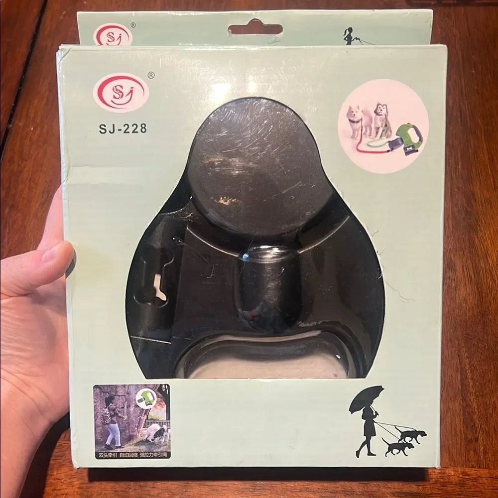 Retractable Dog Leash for Two Small Dogs